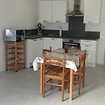 Les Rochettes, Joli Appartement, Neuf, Calme Et Paisible *