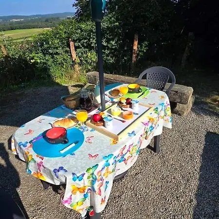Les Rochettes, Joli Appartement, Neuf, Calme Et Paisible Saint-Gervais-dʼAuvergne